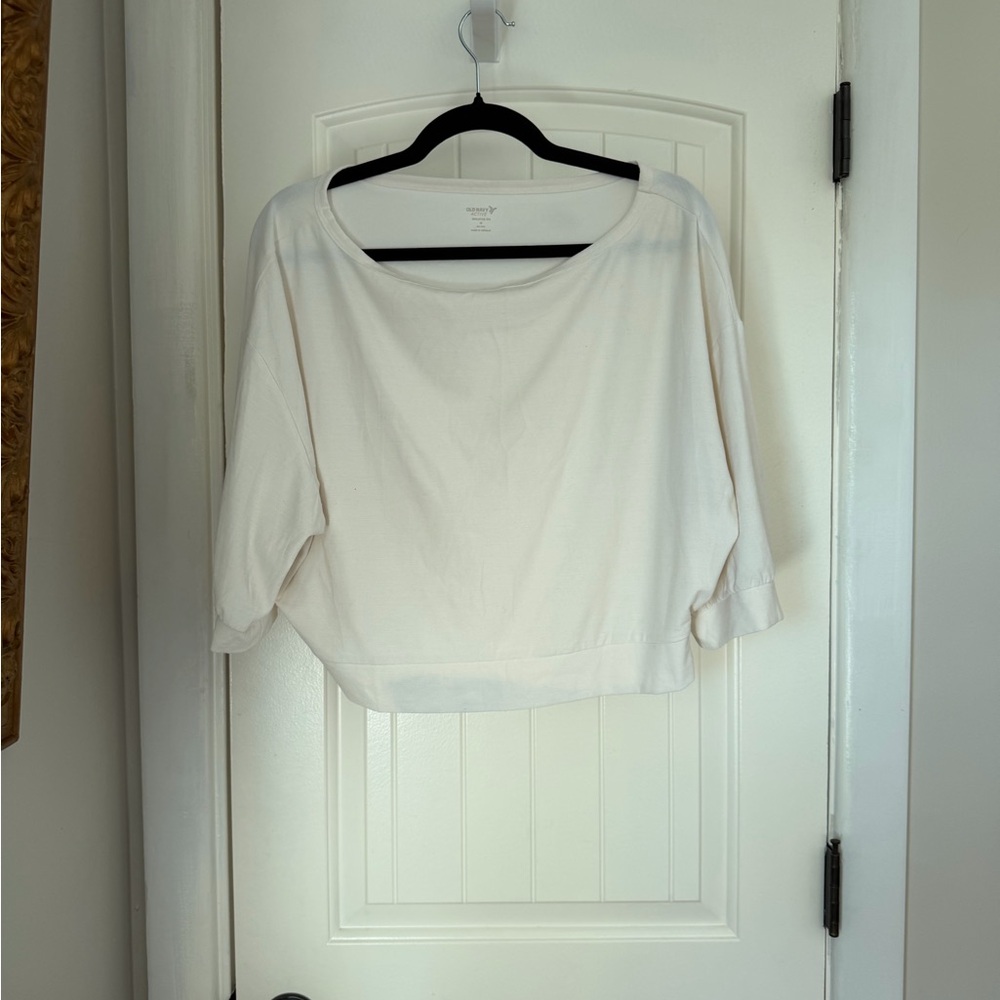 Old Navy Women's Active Crop Top